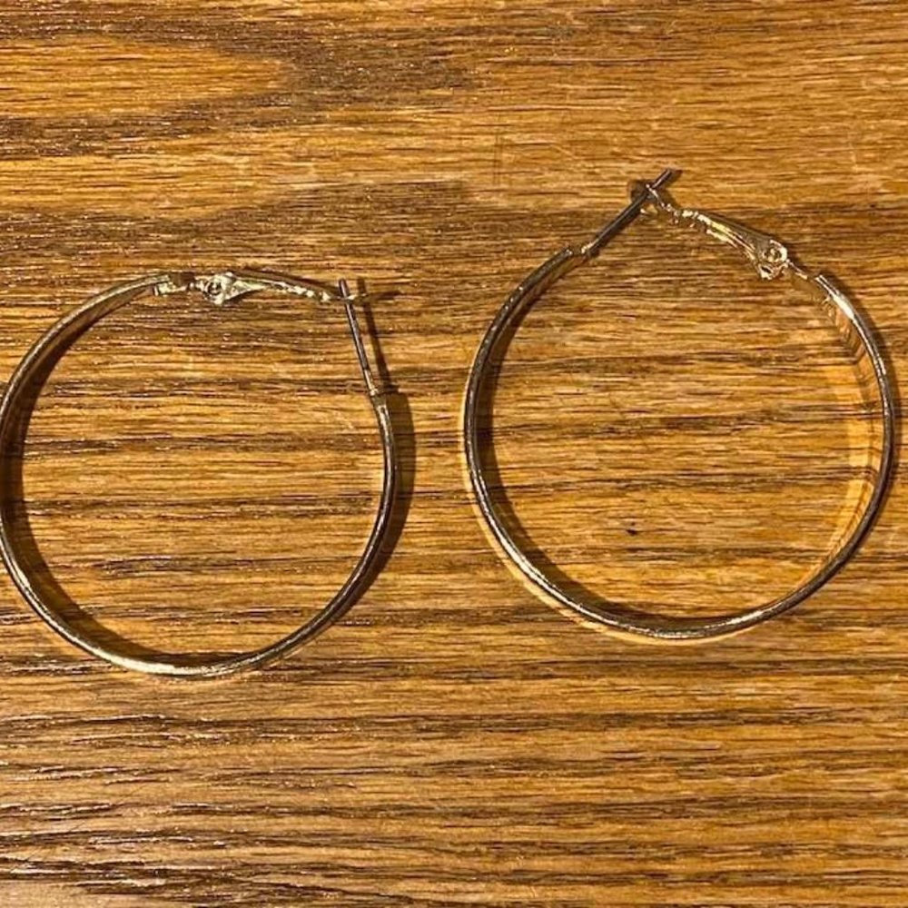 Basic 1.5" Wide Hoop Earrings